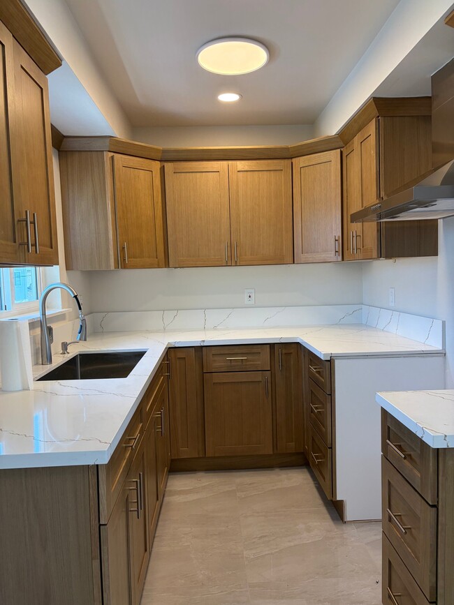 Photo - 12416 Rose Ave Unit F