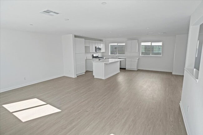 Photo - 4-Bedroom Home for Rent – Move-In Ready