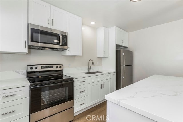 Photo - 10327 Flora Vista St