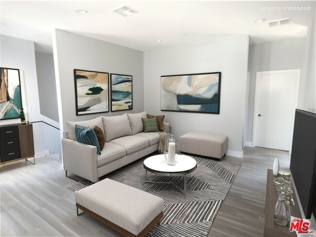 Photo - 1925 Holly Dr Unit 1923