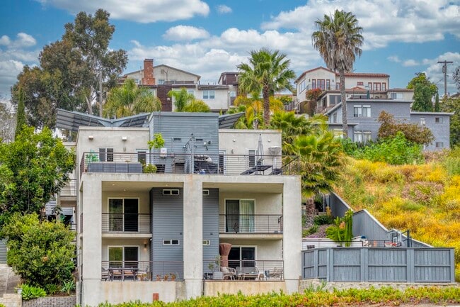 Photo - 3805 Keating St