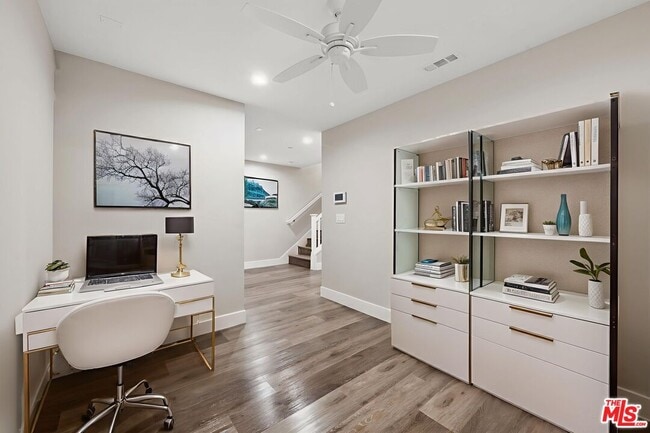 Photo - 4444 Paxton Pl