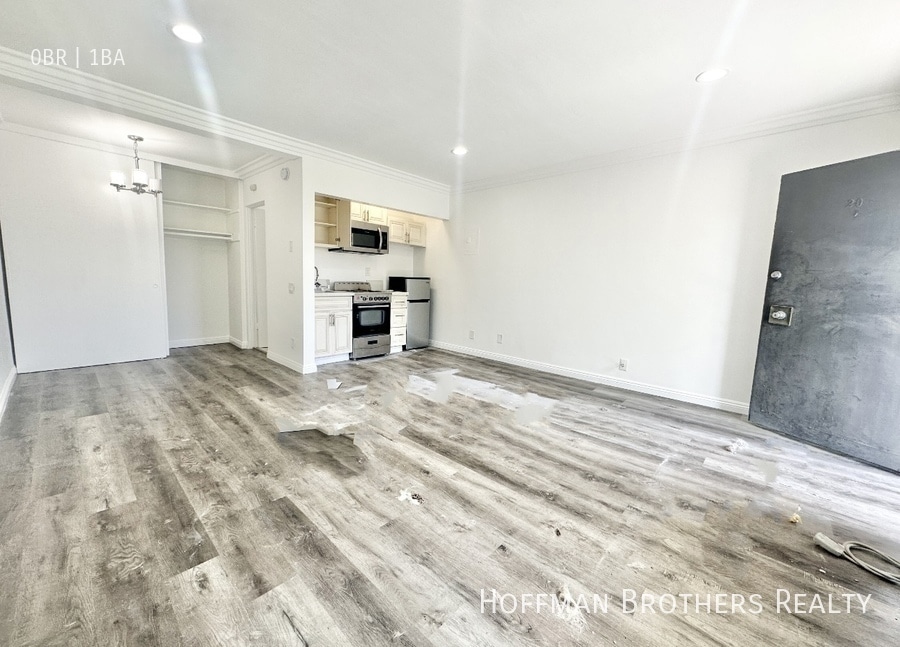 Photo - 14024 Oxnard St Unit 20
