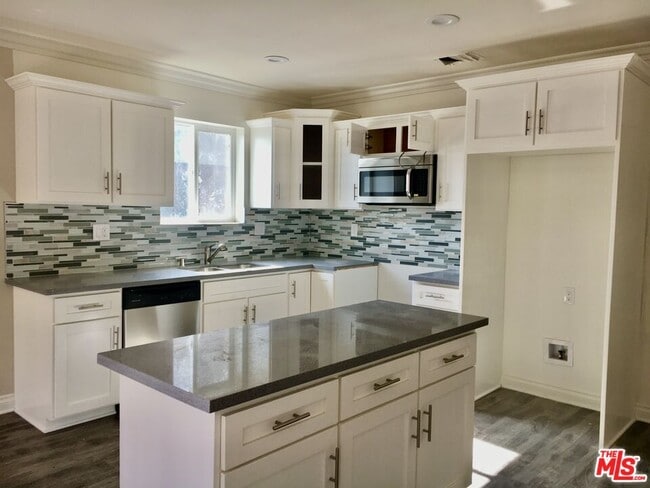 Photo - 2702 W Bellevue Ave