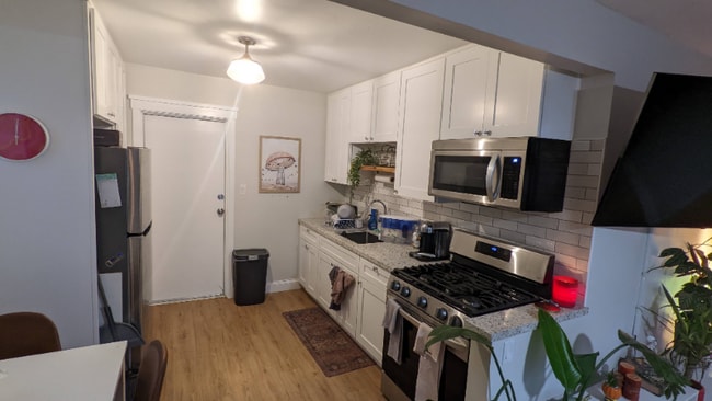 Photo - 4885 Naples St