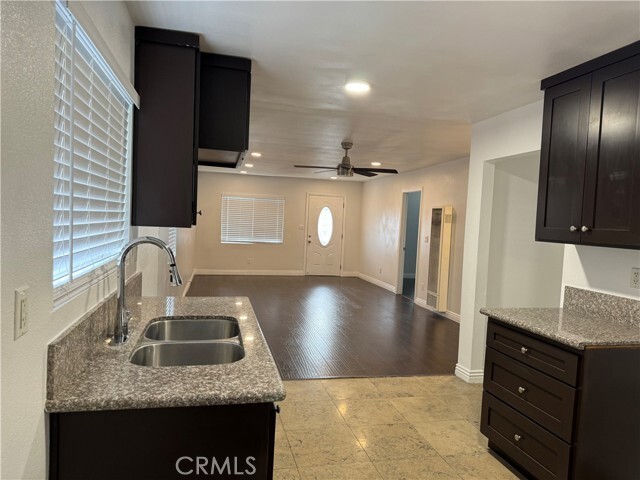 Photo - 847 W Gage Ave