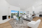 Photo - 700 Selma Pl