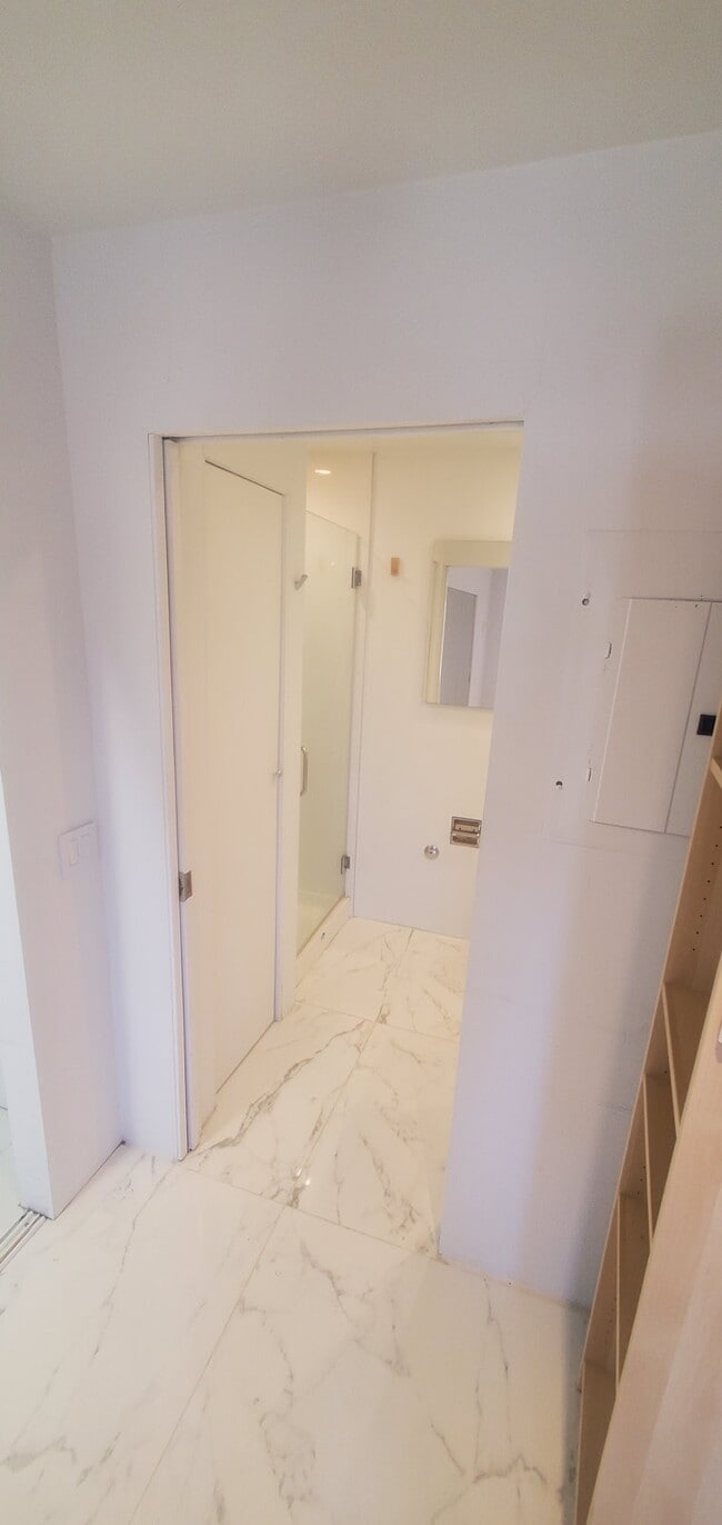 Photo - 705 E Balboa Blvd Unit A