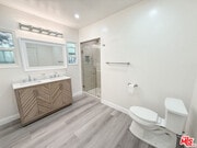 Photo - 115 N Clark Dr Condo