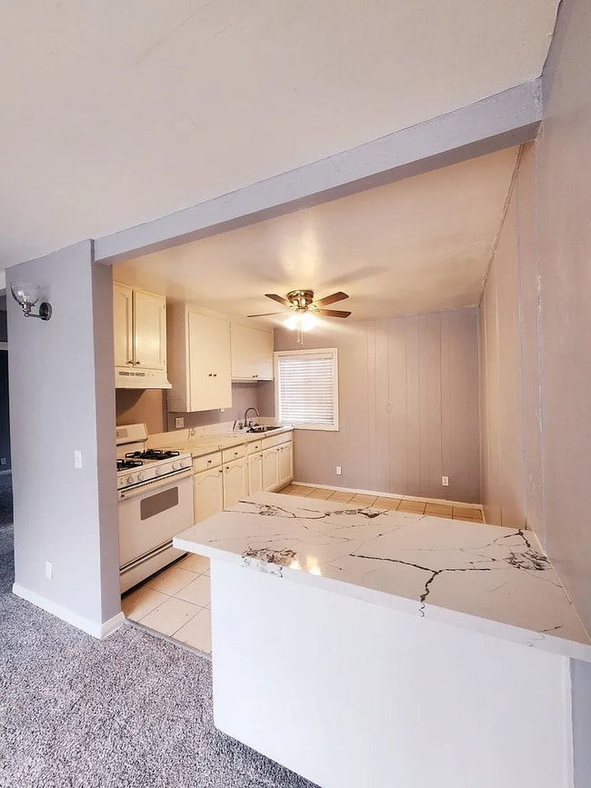 Pangborn - Pangborn Apartment Unit 11222 1/2
