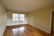Photo - 1212 N Hollywood Way Apartment Unit B