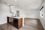 Photo - 701 N Hill Pl Apartment Unit 7