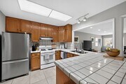 Photo - 3151 Magellan St