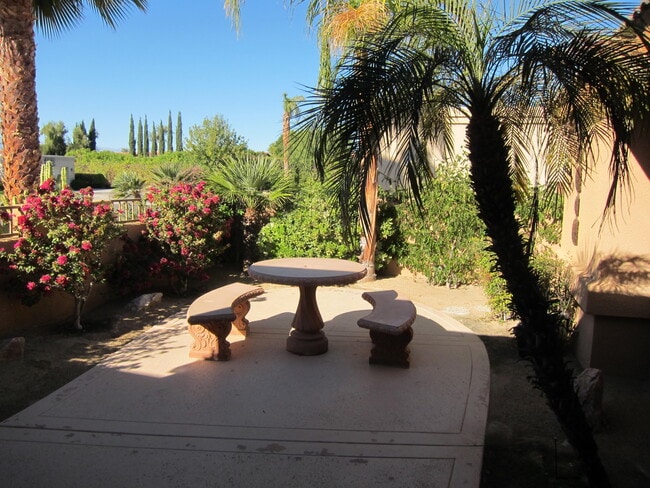 Photo - 40556 Clover Ln