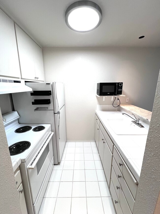 Photo - 620 The Village Unit 620 #301 Redondo Beach