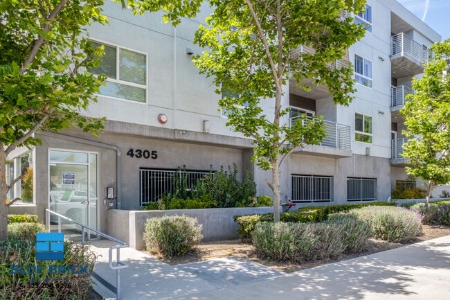 Photo - 4305 Laurel Canyon Blvd Unit 202