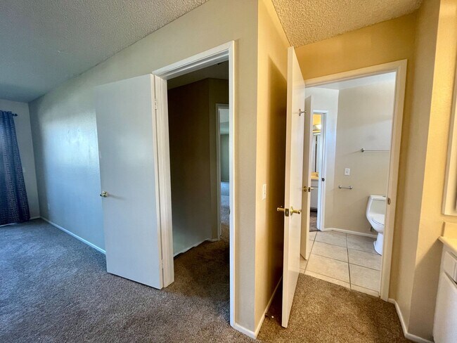 Photo - 69609 Karen Way