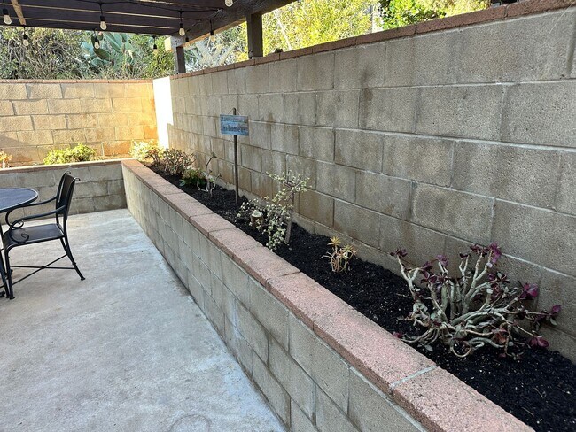 Photo - 1050 12th St Unit 1050