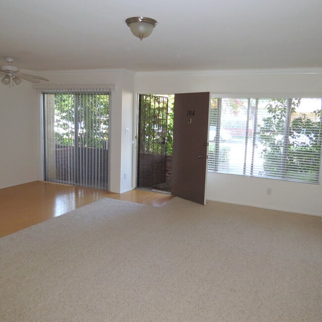 Photo - 1560 S Centinela Ave