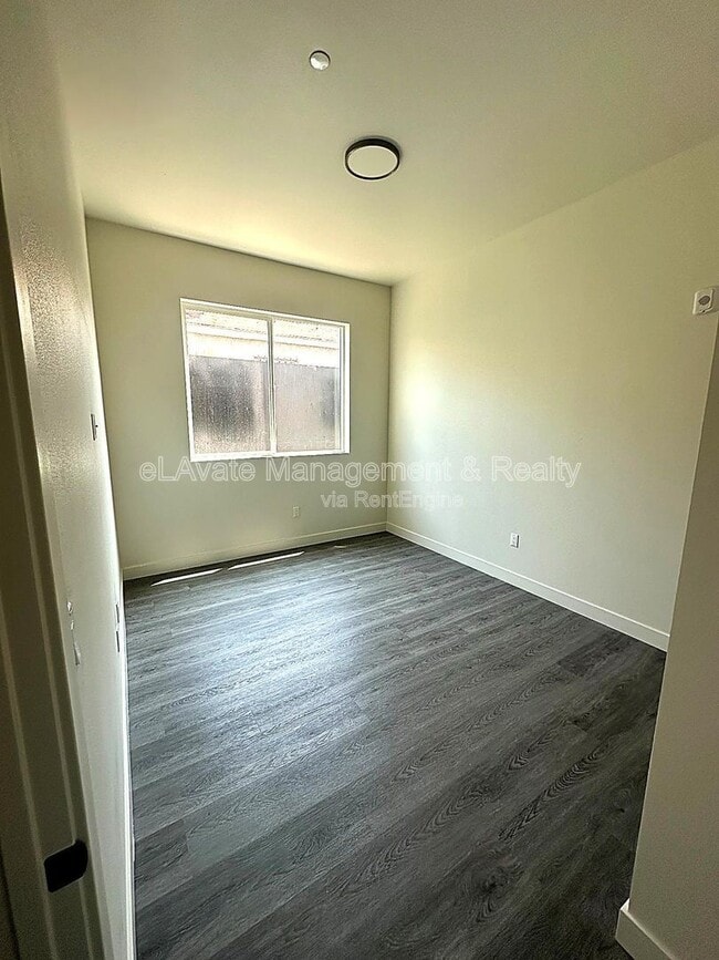 Photo - 11201 Main St Unit 101