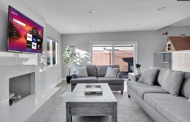 Photo - 11461 West St