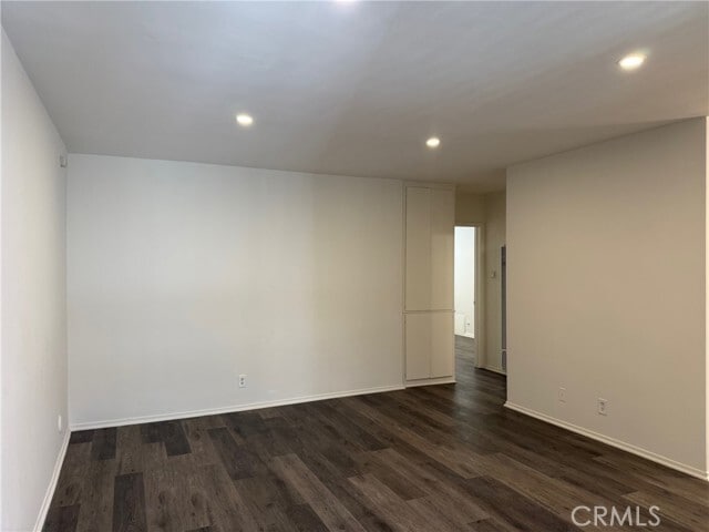 Photo - 943 N Louise St Unit 4