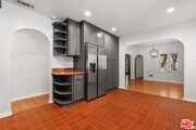 Photo - 2030 Kelton Ave