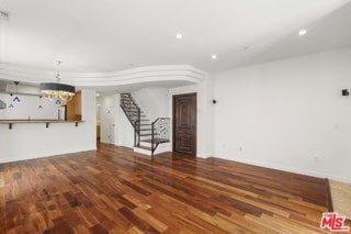 Photo - 744 N Alfred St