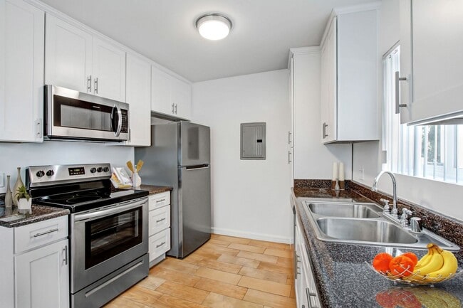 Photo - Wellworth Apartments