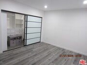 Photo - 14013 Bessemer St