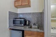 Photo - West Adams Studio Apartments