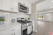 Photo - 1212 W 92nd St House
