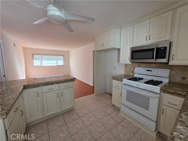 Photo - 11 Eccelstone Cir