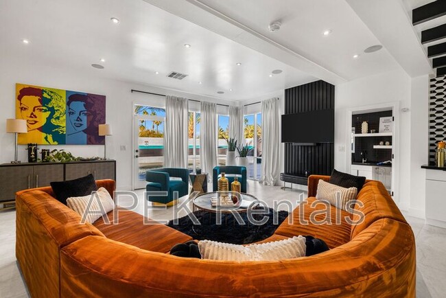 Photo - 2325 N Girasol Ave