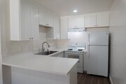 Photo - Orange Glen Apartments