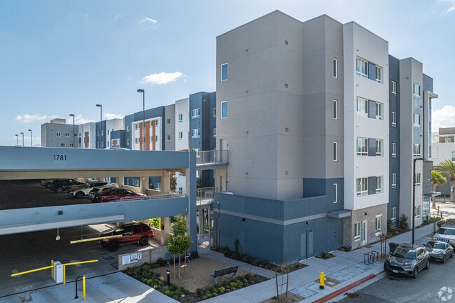 Photo - Columba Apartments