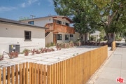 Photo - 593 E 9th St
