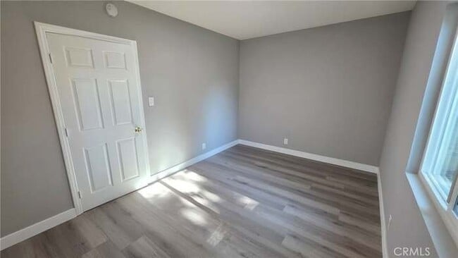 Photo - 1186 W 9th St