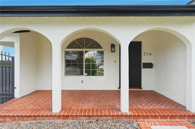 Photo - 216 N Catalina St