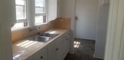 kitchen - 1278 S Burnside Ave Unit 1278