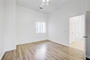 Photo - 79-821 Ave 42