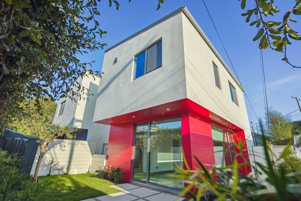 3D Tour - 12529 Wagner St