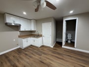 Photo - 2828 W 7th St