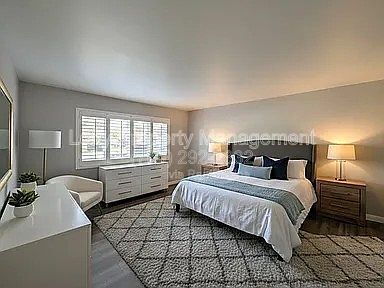 Photo - 345 N Melrose Dr Unit F