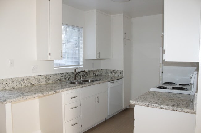 Photo - 1417 14th St Unit 3