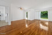 Photo - 26015 Crest Rd