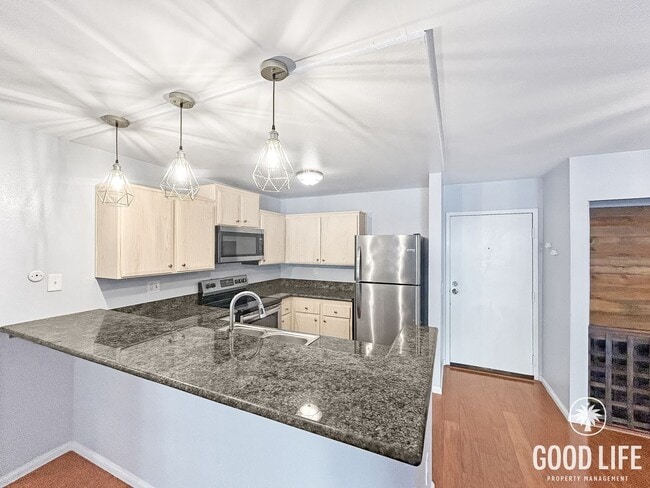 Photo - Beautiful 1BD/1BA W/ Reserved Parking and Community Pool in Mission Valley!