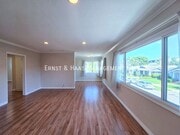 Photo - 3041 E 3rd St