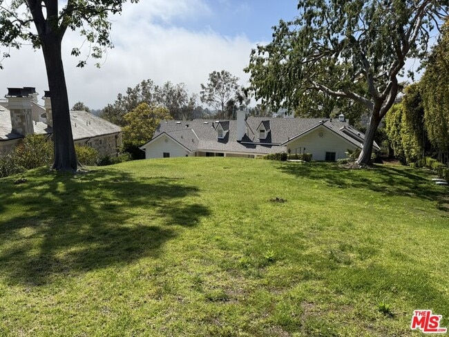 Photo - 182 Ashdale Ave House