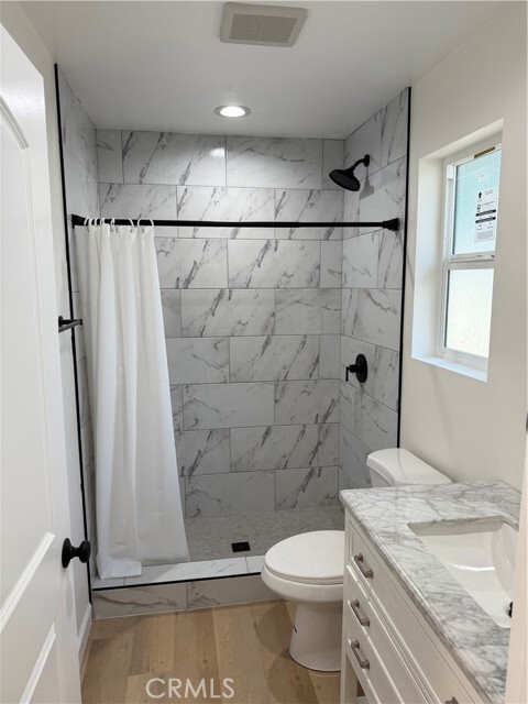 Photo - 337 E La Veta Ave Townhome